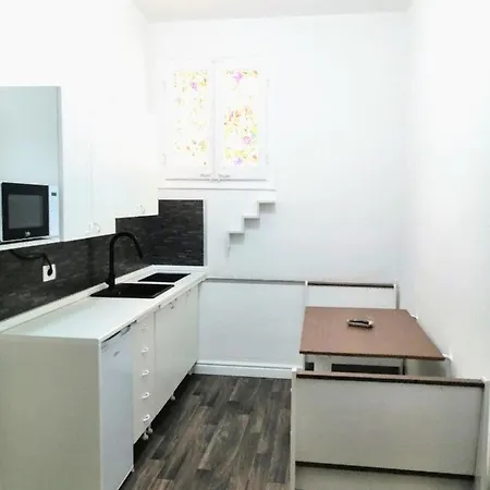 Apartment A Casuzza *